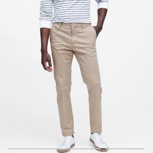 Banana Republic Aiden Chino (34x32)
